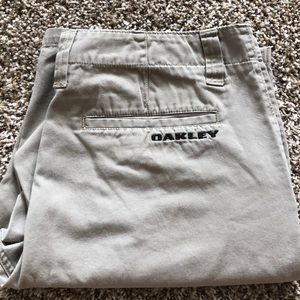 GREAT CONDITION, Men’s Oakley Tan shorts